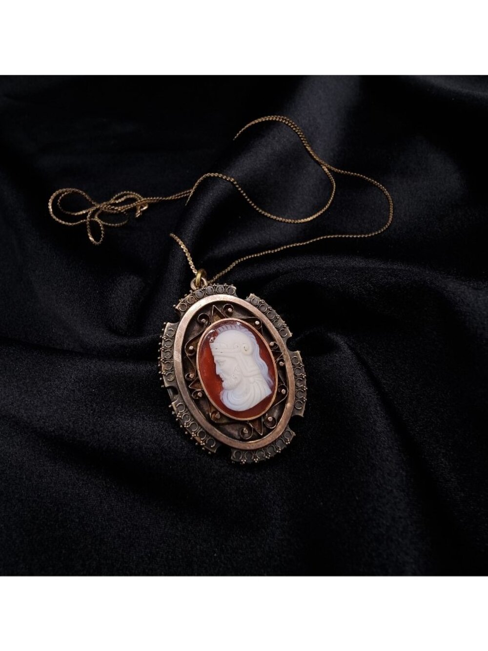 Antique Victorian Gold-Filled Cameo Locket Necklace